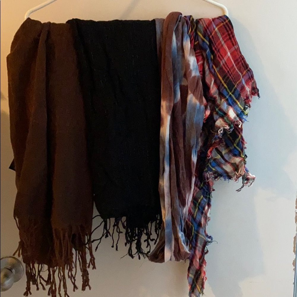 Fashion scarf bundle